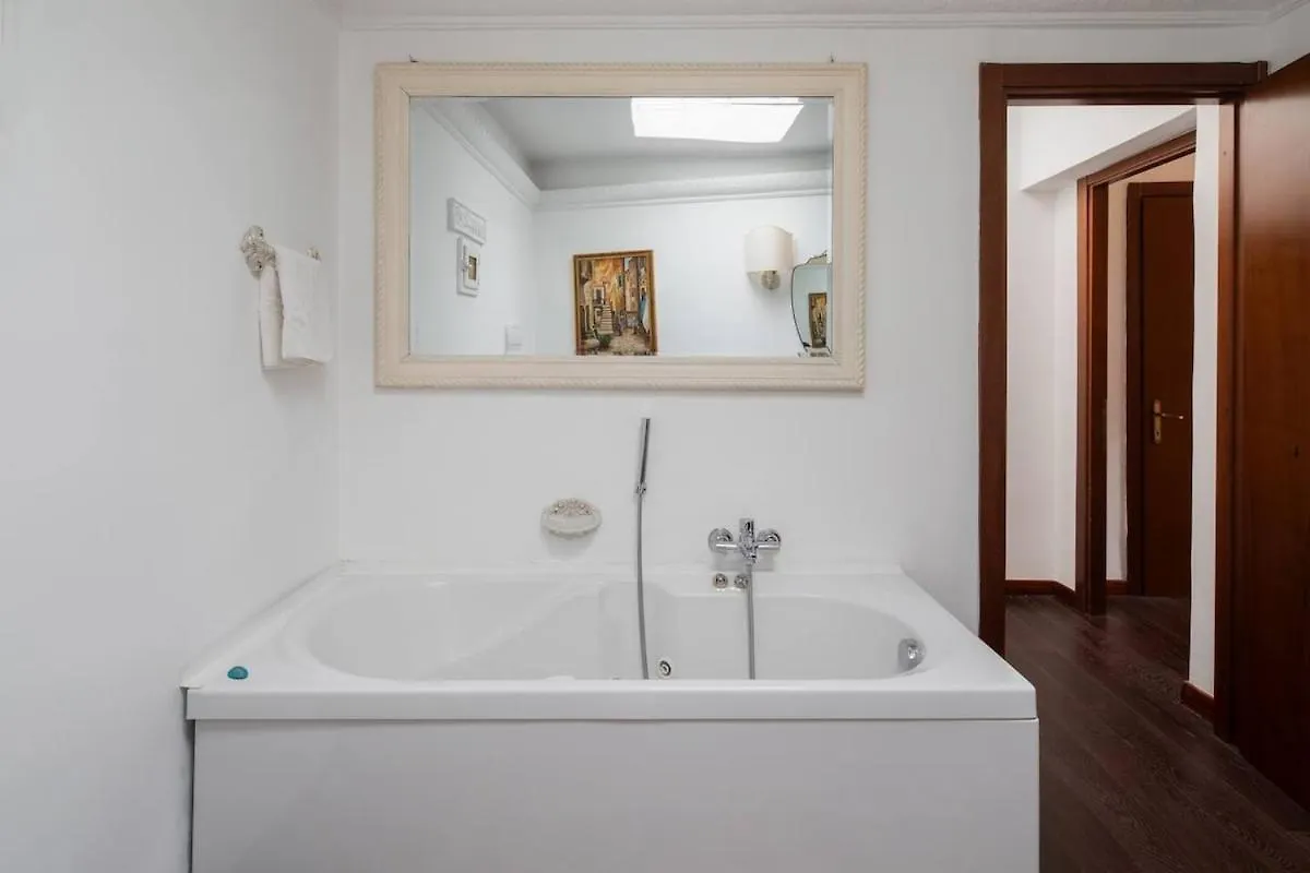 Appartement Fontana Di Trevi A 2 Passi à Rome Italie